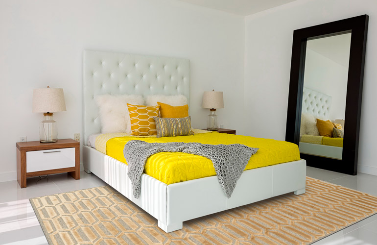 Желтый ковёр в интерьере спальни Adele VA3051-V177
