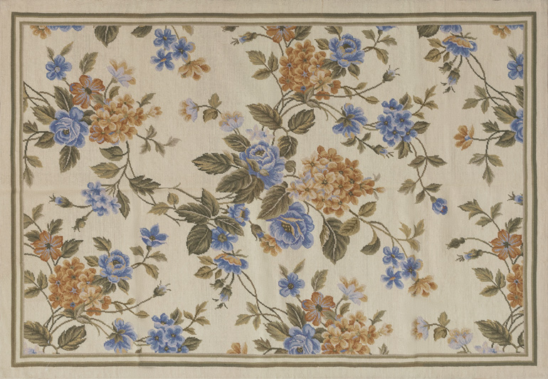 Amikovry_Needlepoint-Rug_F030-ZC2115AW-news.jpg Amikovry_Needlepoint-Rug_F030-ZC2115AW-news.jpg