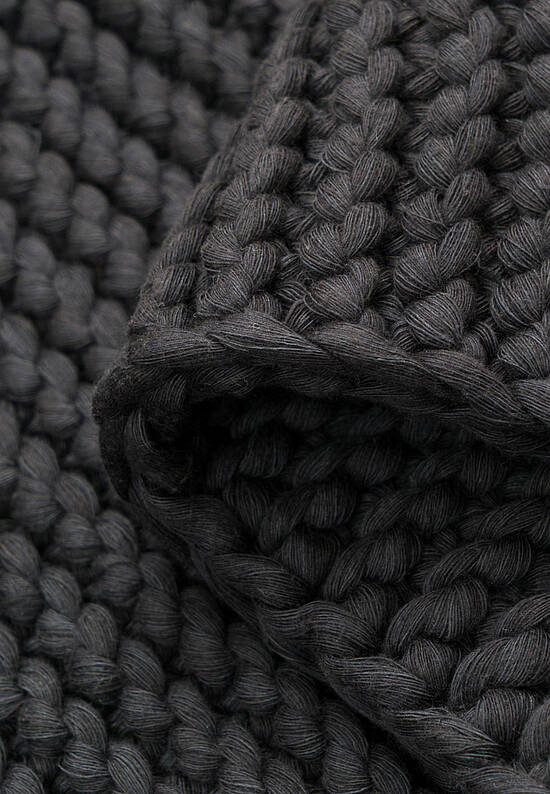 Серый коврик для ванной  Lavish-Dark Gray