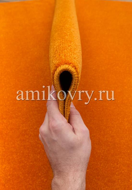 Яркий детский ковер из полипропилена 11000-160