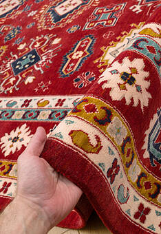 фактура ковра Harem HRM 01 Red