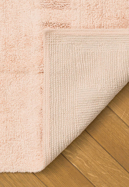 Розовый коврик для ванной  Togo-Salmon