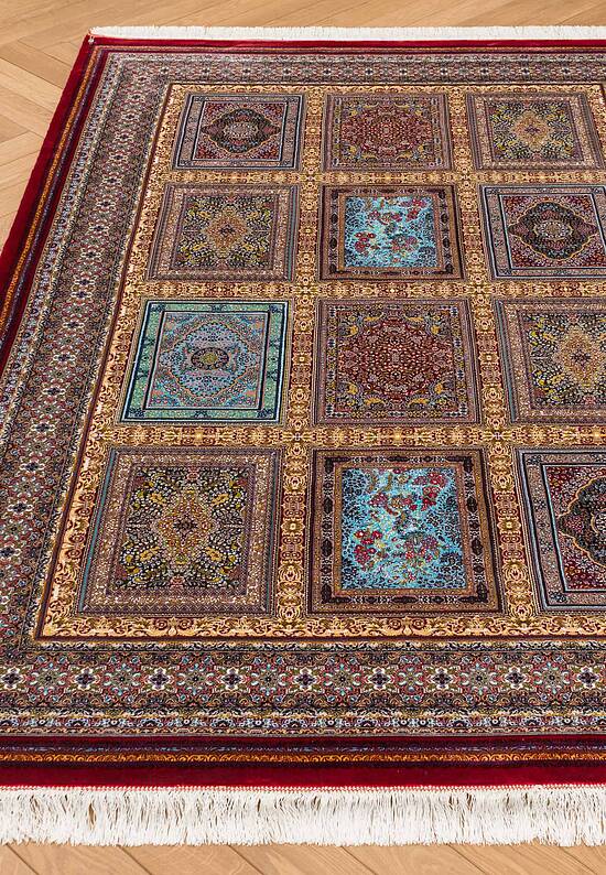 Иранский классический ковер Farshineh-Red