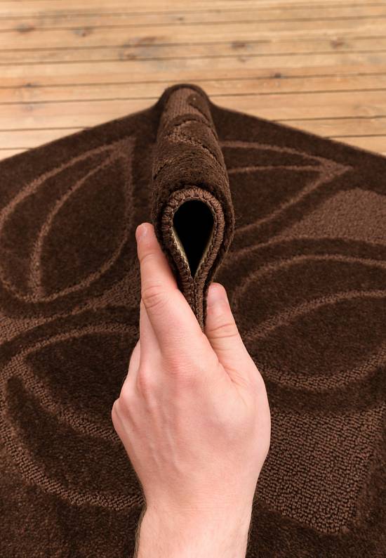 Коричневый коврик для ванной комнаты Flora 2518 Brown