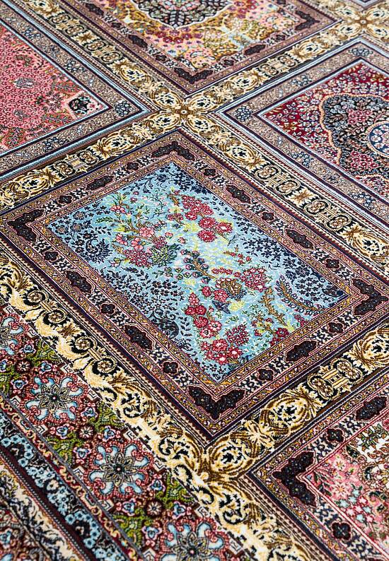 Иранский классический ковер Farshineh-Dark Blue