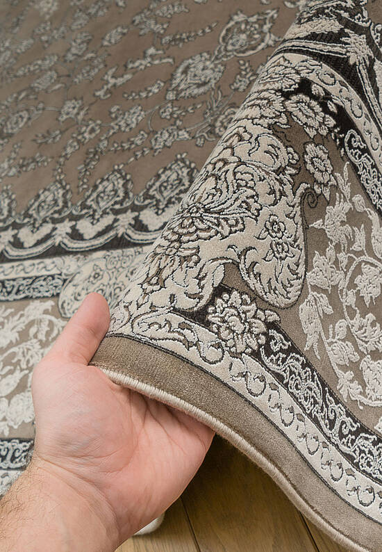 Классический ковер из Ирана UC3935