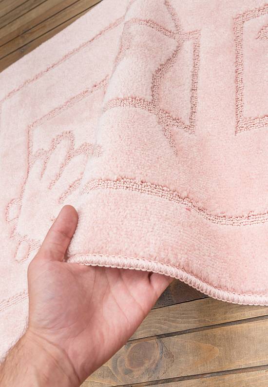 Светлый коврик для ванной  Maritime 2574 Pink