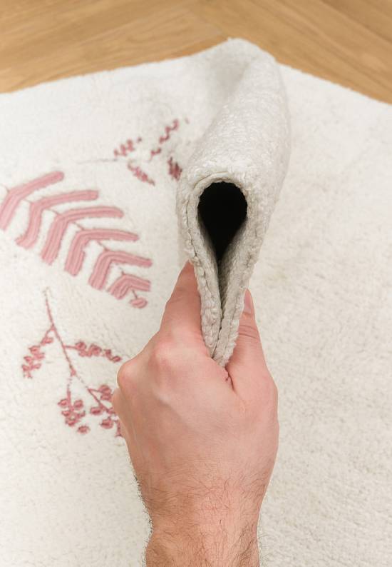 Белый коврик для ванной из хлопка Finola-Rose