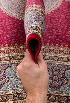 фактура ковра Ottoman Silk Masoomi-Red