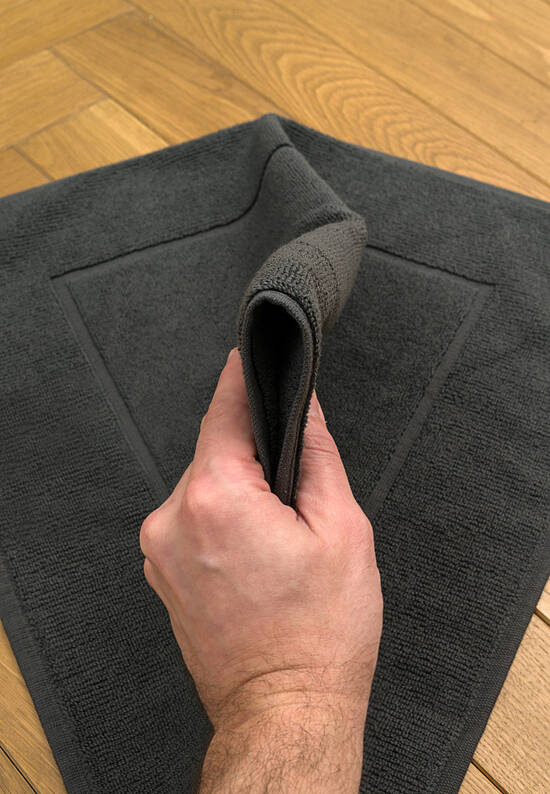 Темно-серый коврик для ванной из хлопка Graphite