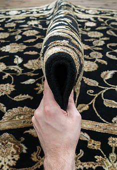 фактура ковра Kashan gold Black