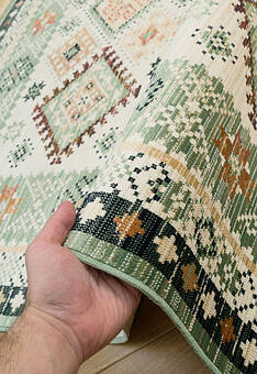 вариант зеленой расцветки ковра Grazia RG2015-R86