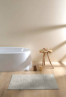 коврик для ванной в интерьере Irya Bath Togo-Gray