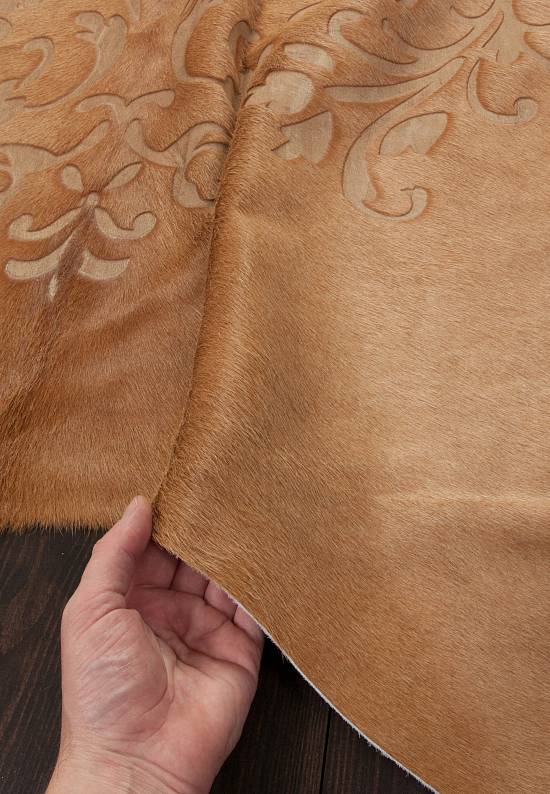Натуральная шкура коровы хай-тек Sasha D46 cream