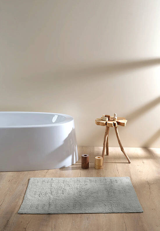 Серый коврик для ванной  Togo-Gray