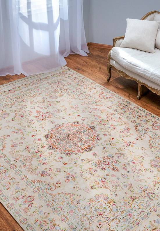 Иранский классический ковер Golchin-Beige
