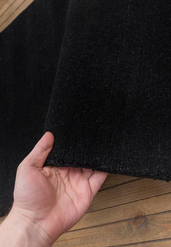 Элитный ковер ручной работы Deep Silk Black/Square