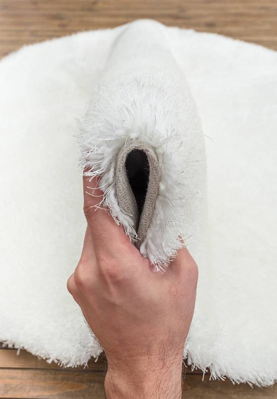 Мягкий ковер с длинным ворсом white-white