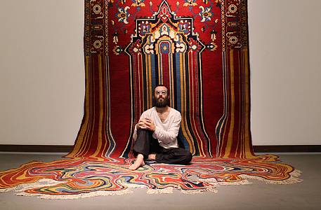 Неординарная выставка ковров Фаика Ахмеда в Нью-Йорке