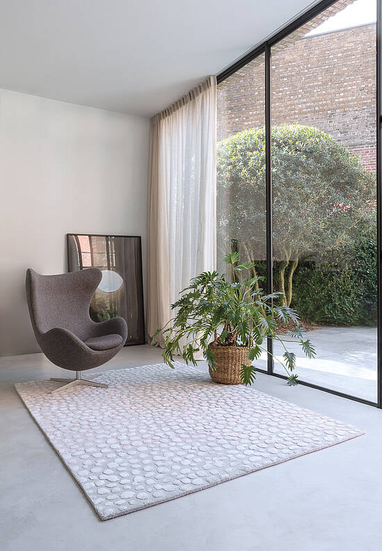 Дизайнерский ковер Dotted 246.001-900