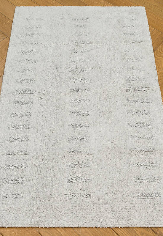 Серый коврик для ванной  Togo-Gray