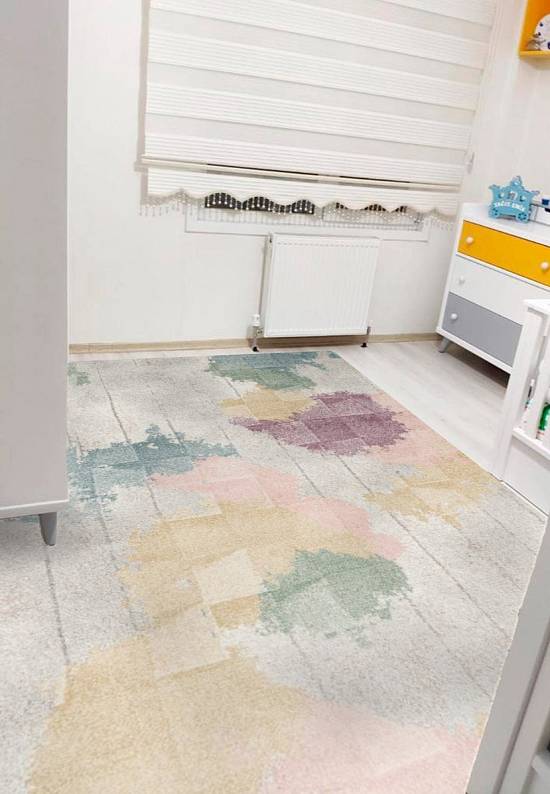 Недорогой современный ковер C046-Light Cream