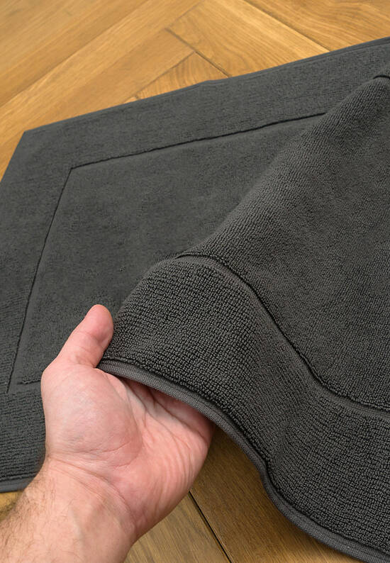 Темно-серый коврик для ванной из хлопка Graphite