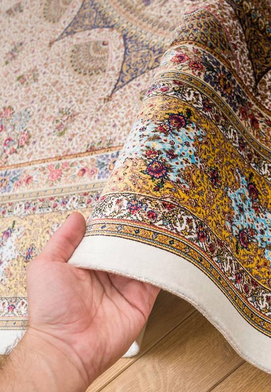 Иранский классический ковер Safavi-Cream