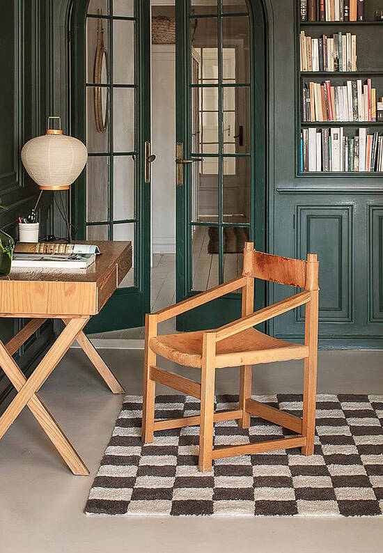 Детский стираемый ковер Chess Dark Grey