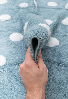 фактура коврика для ванной Lorena Canals Cotton Polka Dots Blue-White