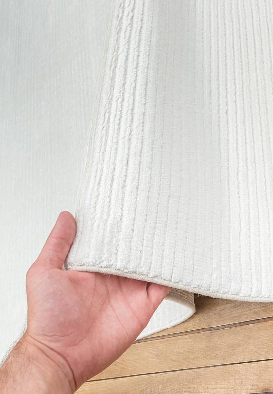 Мягкий вискозный ковер из Турции Plain-white