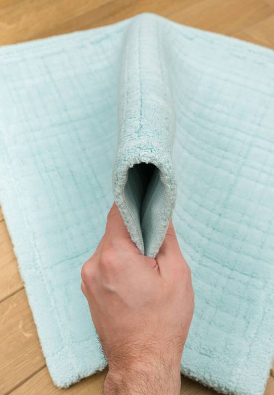 Светлый коврик для ванной Hazar 02 Mint Green