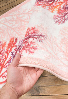 фактура коврика для ванной Confetti Bath Bella Coral 01 Pink