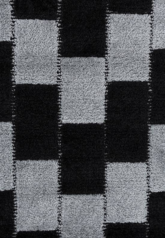 Серо-черный коврик для ванной комнаты Bornova 2513 Black