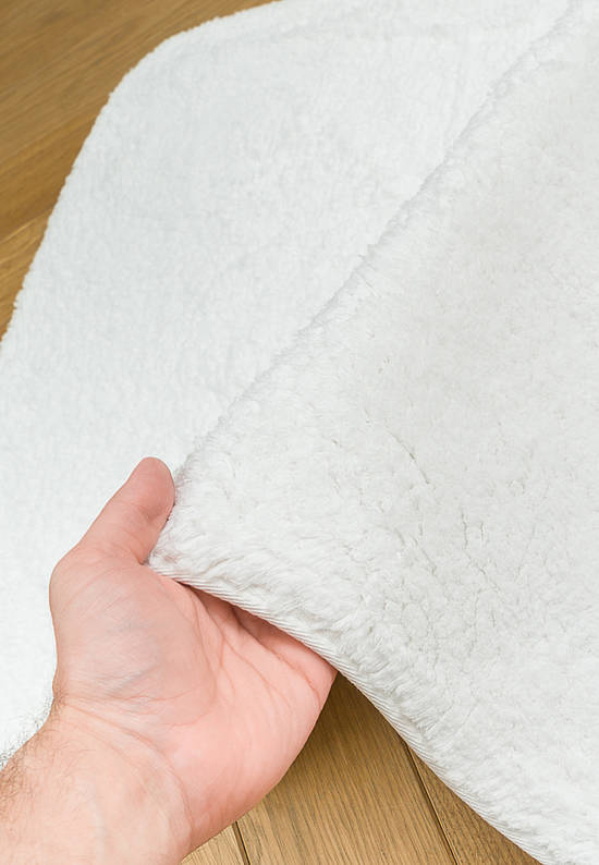 Белый коврик для ванной Organic Soft Light 1601 White