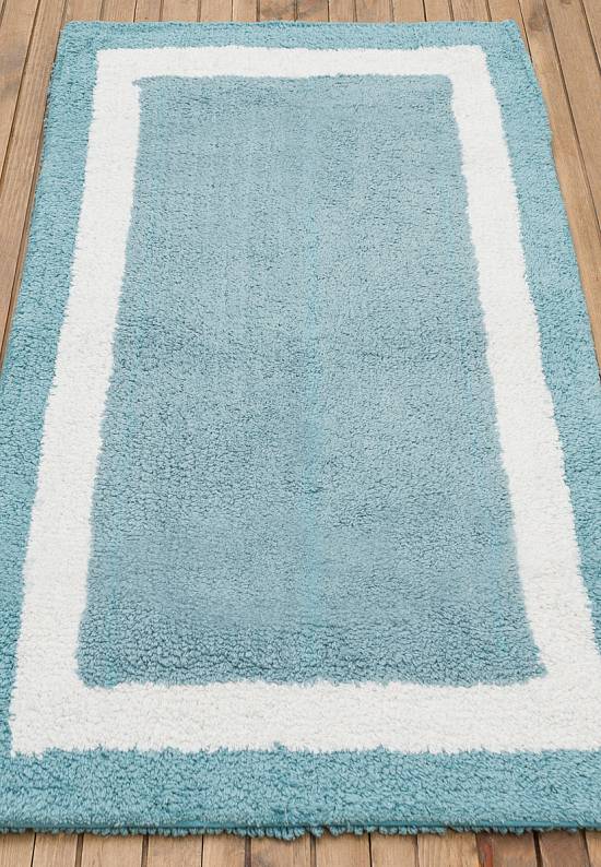 Голубой коврик для ванной из хлопка Home And More Barnes-Blue/White