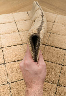 фактура ковра Lorena Canals Wool Mosaic Amber