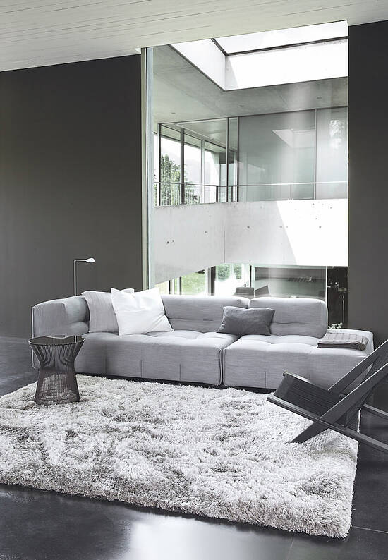 Дизайнерский ковер Adore 207.001-920