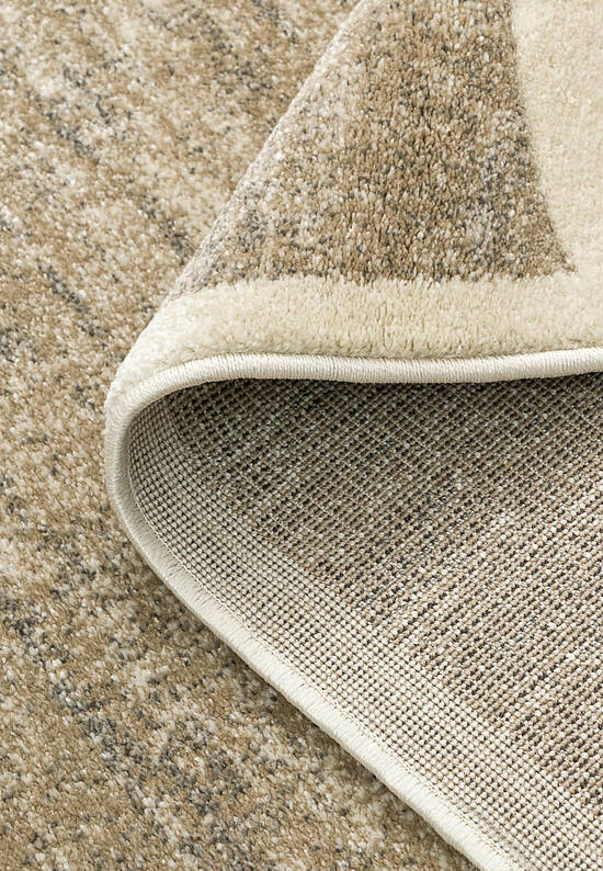 Недорогой синтетический ковер 5519-18453