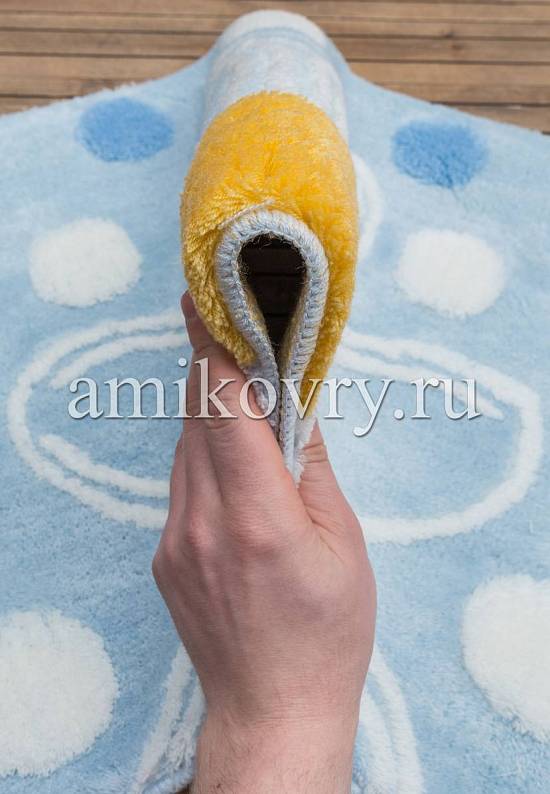 Голубой коврик для ванной комнаты Alinda 818 Light Blue