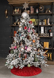 коврик-юбка под ёлку в интерьере Christmas Tree Skirt Red And Gold 93 cm