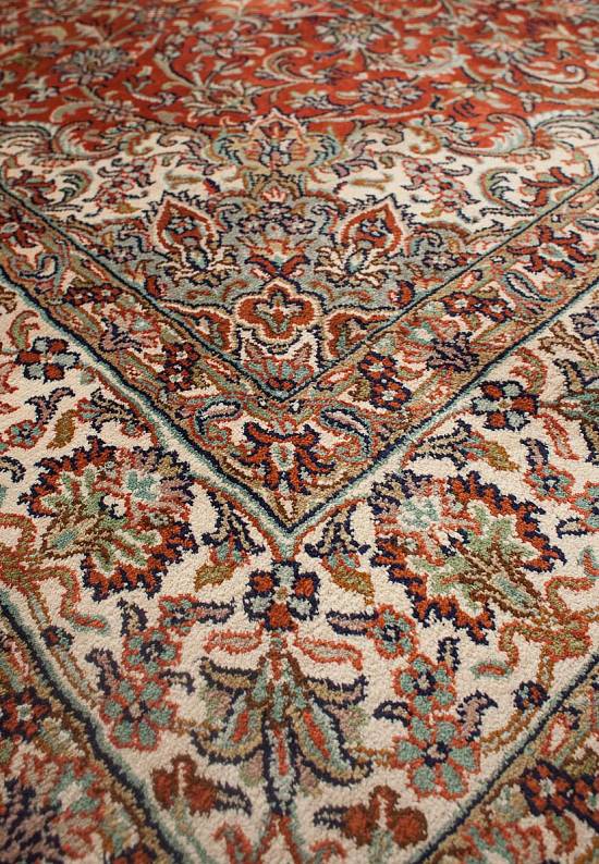 Шелковый ковер ручной работы из Индии 244073-Nain red/beige