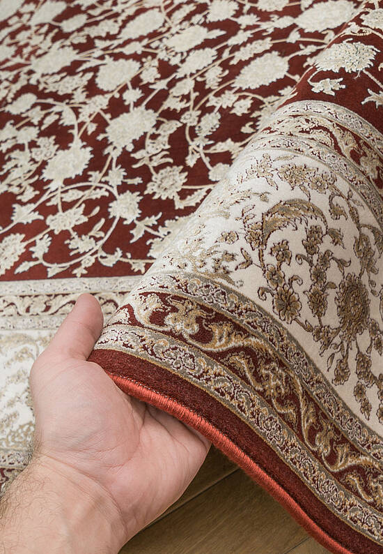 Классический ковер из Ирана UC3943