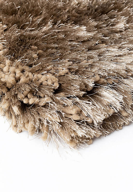 Дизайнерский ковер Adore 207.001-610