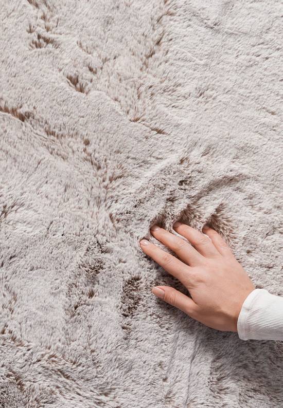Пушистый ковер с мягким ворсом Beige-White