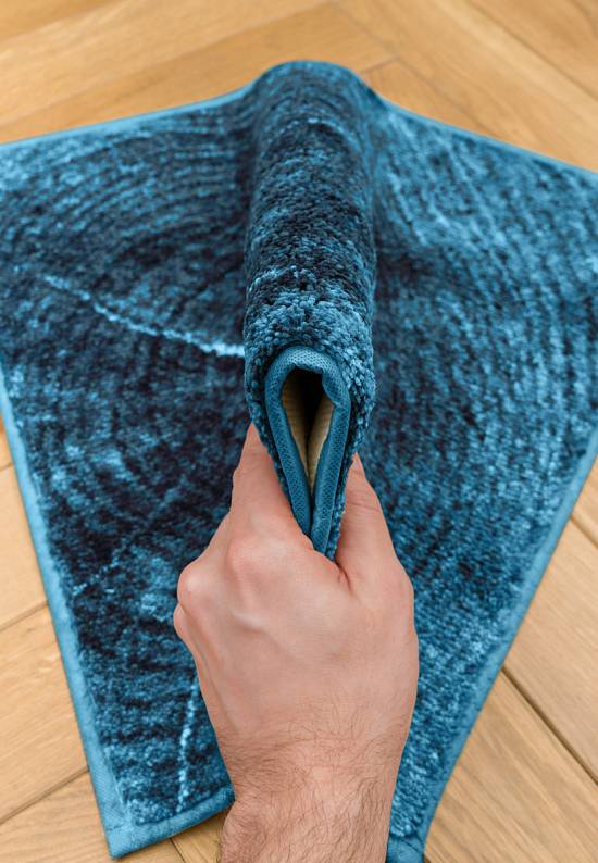 Синий коврик для ванной Timber 01 Blue