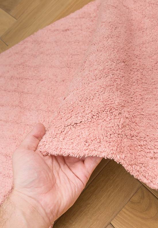 Розовый комплект ковриков для ванной и туалета Gestro-Rose