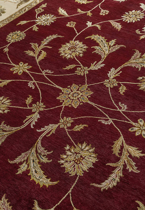 Элитный ковер ручной работы 114 Red Ivory