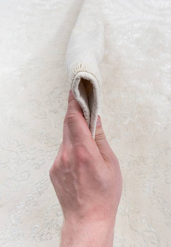 Турецкий ковер из хлопка и вискозы Damask Ekru
