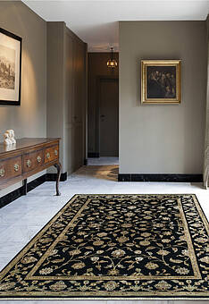 ковер в интерьере Kashan gold Black